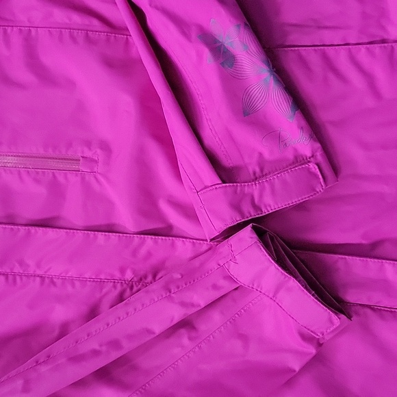 Paradox Full-Zip Windbreaker Jacket - Picture 4 of 12
